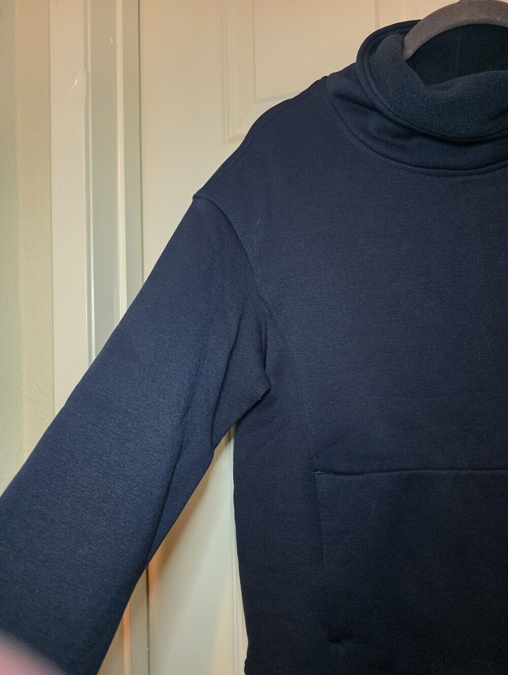 Lululemon Kick The Cold Funnel Neck Fleece Sweatshirt Inkwell Navy Blue Size 8 - Picture 6 of 15
